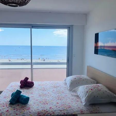 Apartment Spacieux Et Moderne En Bord De *